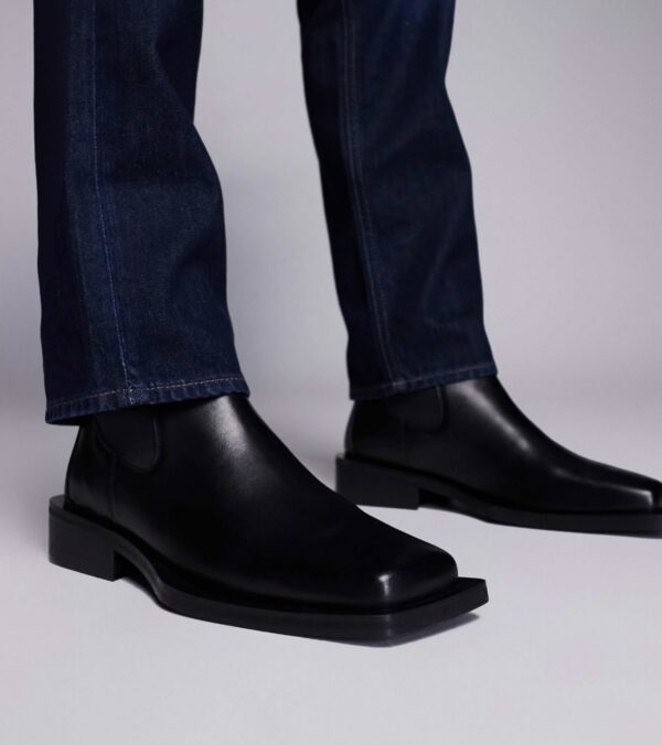 Black Chelsea boot - Image 2